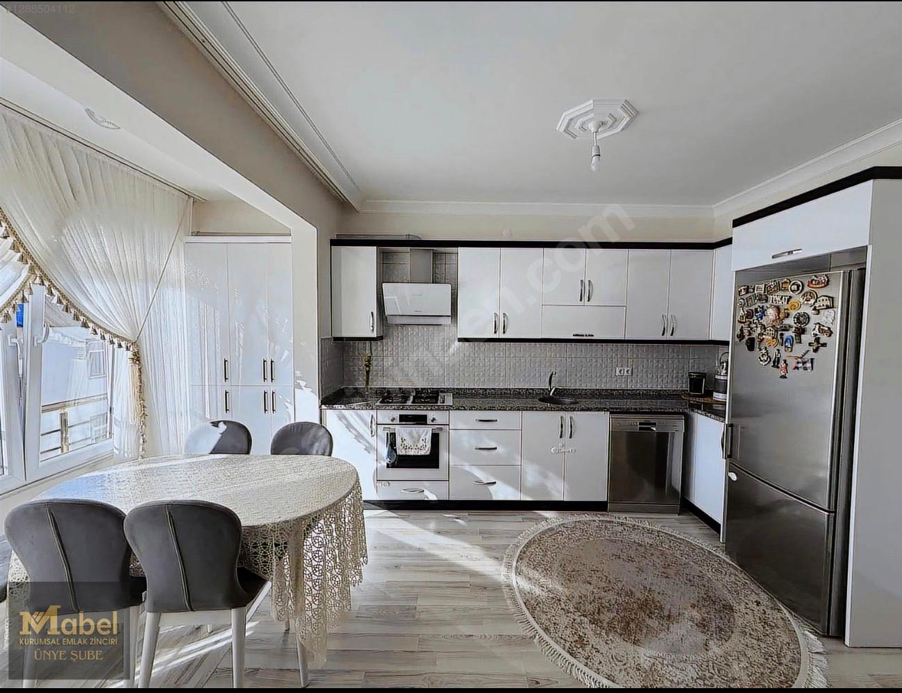 MABELDEN ÇINARLIK MAHALLLESİNDE LÜX 2+1 DAİRE